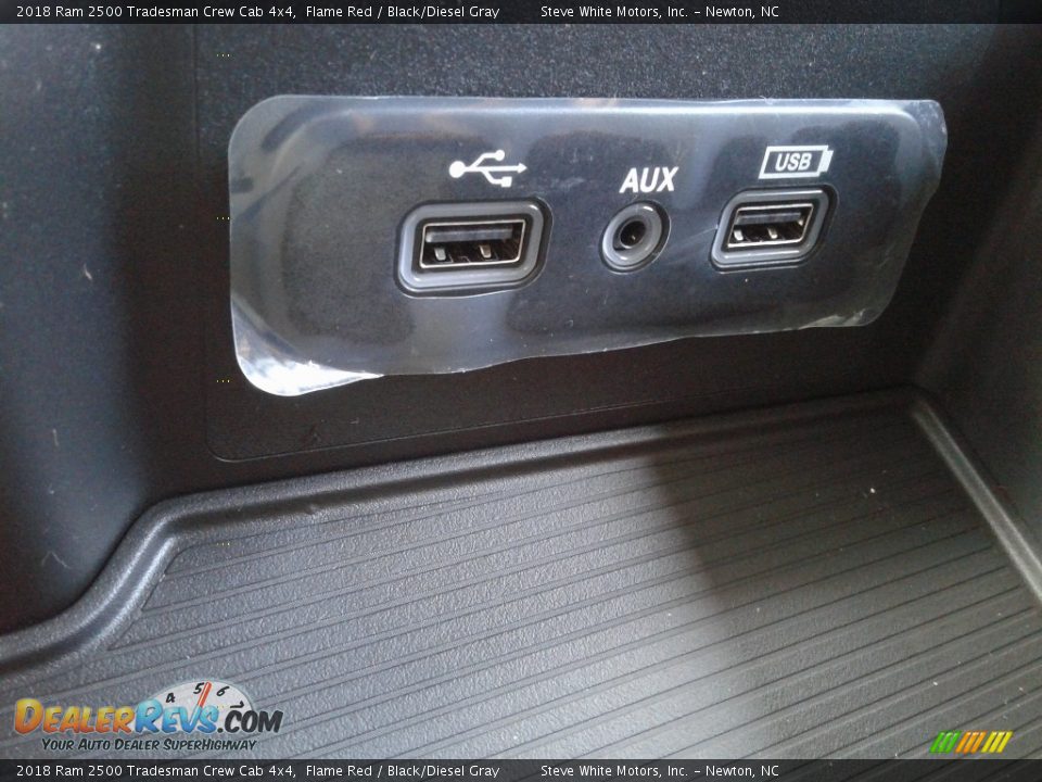 2018 Ram 2500 Tradesman Crew Cab 4x4 Flame Red / Black/Diesel Gray Photo #23