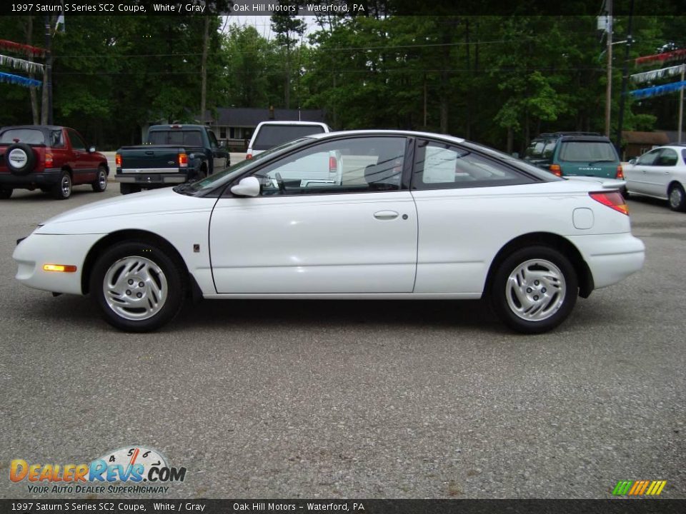 1997 Saturn S Series SC2 Coupe White / Gray Photo #6