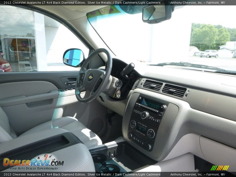 2013 Chevrolet Avalanche LT 4x4 Black Diamond Edition Silver Ice Metallic / Dark Cashmere/Light Cashmere Photo #12