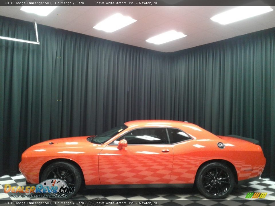 2018 Dodge Challenger SXT Go Mango / Black Photo #1