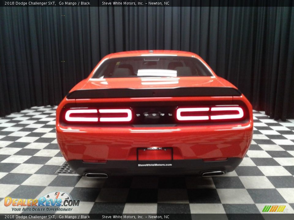 2018 Dodge Challenger SXT Go Mango / Black Photo #7