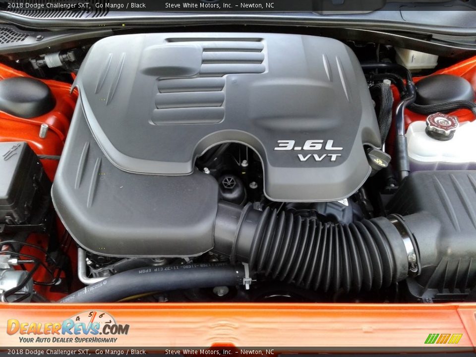 2018 Dodge Challenger SXT Go Mango / Black Photo #28