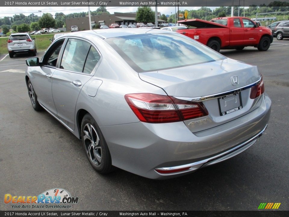 2017 Honda Accord LX Sedan Lunar Silver Metallic / Gray Photo #5