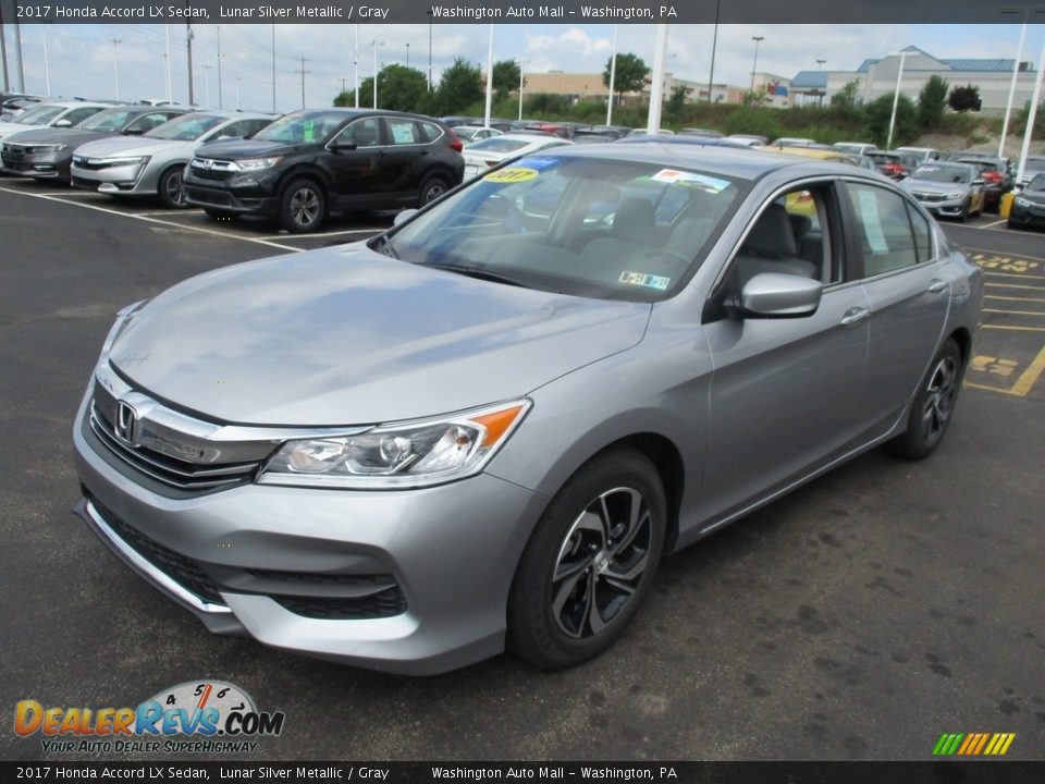 2017 Honda Accord LX Sedan Lunar Silver Metallic / Gray Photo #7