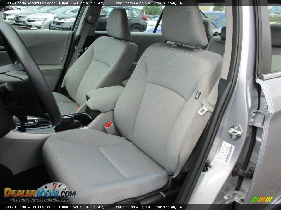 2017 Honda Accord LX Sedan Lunar Silver Metallic / Gray Photo #11