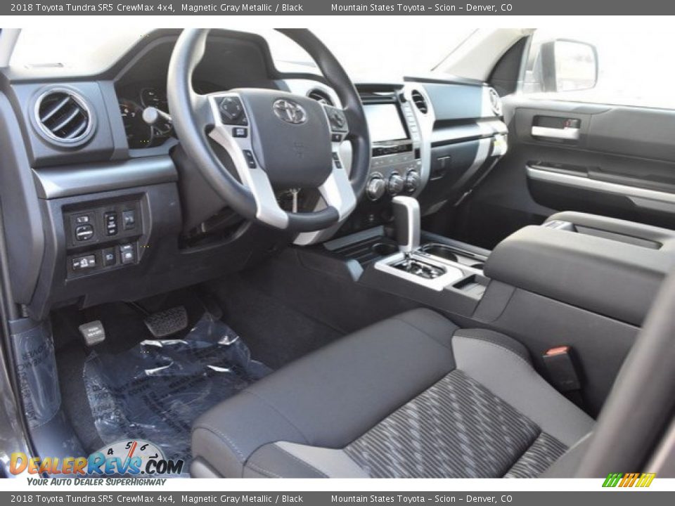 2018 Toyota Tundra SR5 CrewMax 4x4 Magnetic Gray Metallic / Black Photo #5