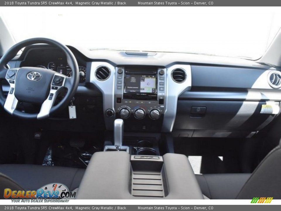 2018 Toyota Tundra SR5 CrewMax 4x4 Magnetic Gray Metallic / Black Photo #8