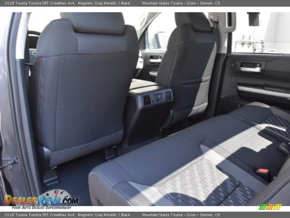 2018 Toyota Tundra SR5 CrewMax 4x4 Magnetic Gray Metallic / Black Photo #13