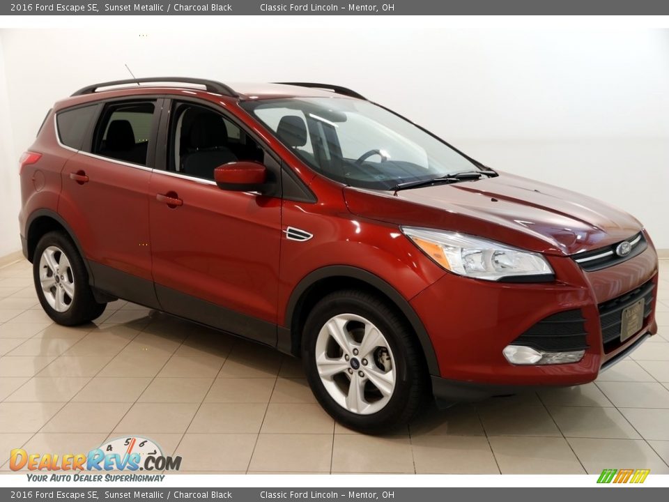 2016 Ford Escape SE Sunset Metallic / Charcoal Black Photo #1
