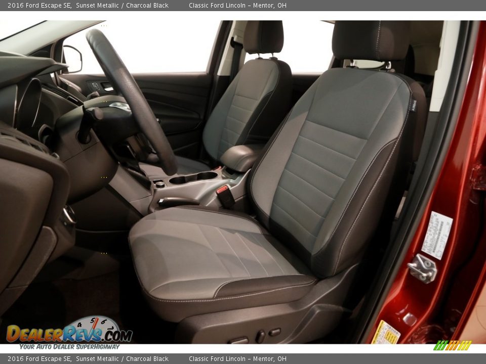 2016 Ford Escape SE Sunset Metallic / Charcoal Black Photo #6