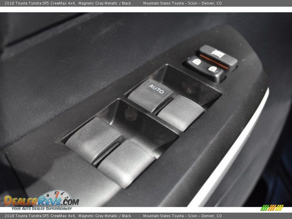 2018 Toyota Tundra SR5 CrewMax 4x4 Magnetic Gray Metallic / Black Photo #23