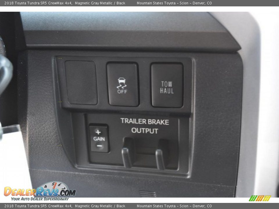2018 Toyota Tundra SR5 CrewMax 4x4 Magnetic Gray Metallic / Black Photo #28