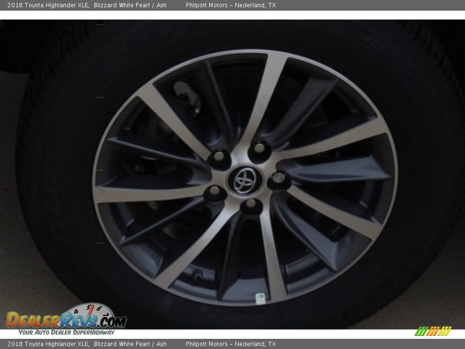 2018 Toyota Highlander XLE Blizzard White Pearl / Ash Photo #9