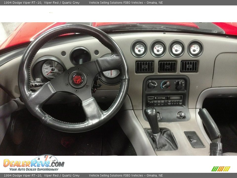 Dashboard of 1994 Dodge Viper RT-10 Photo #4