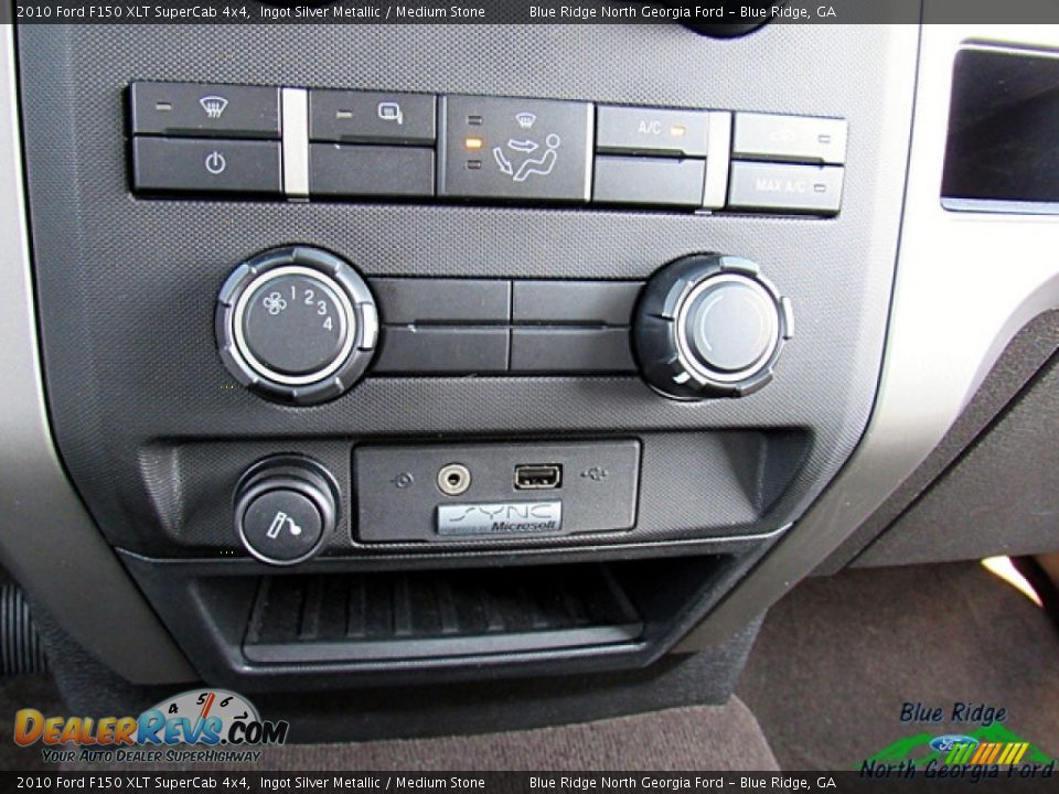 2010 Ford F150 XLT SuperCab 4x4 Ingot Silver Metallic / Medium Stone Photo #17