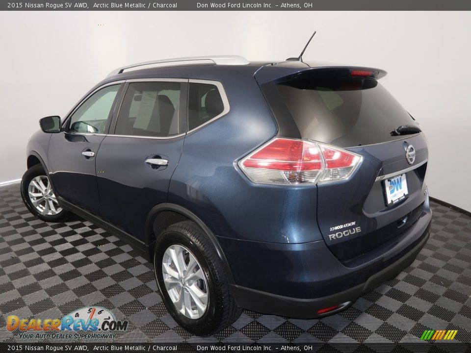 2015 Nissan Rogue SV AWD Arctic Blue Metallic / Charcoal Photo #10