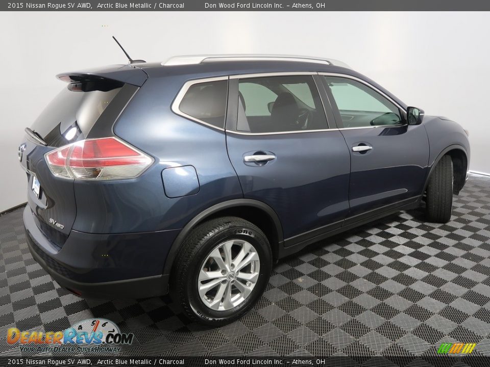 2015 Nissan Rogue SV AWD Arctic Blue Metallic / Charcoal Photo #13