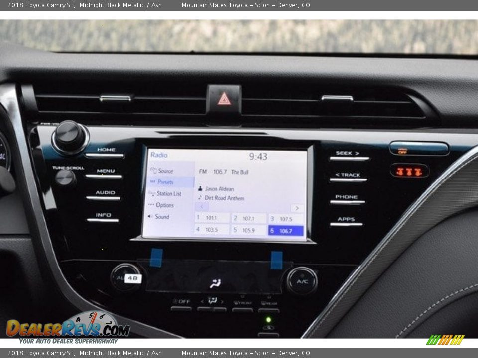 2018 Toyota Camry SE Midnight Black Metallic / Ash Photo #10