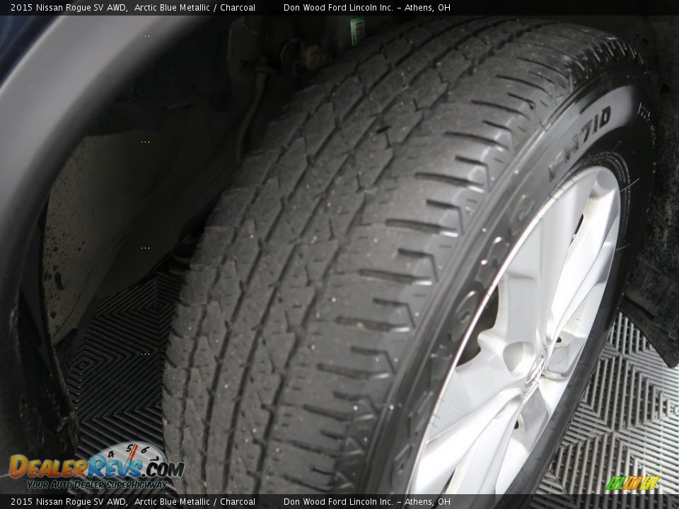 2015 Nissan Rogue SV AWD Arctic Blue Metallic / Charcoal Photo #24
