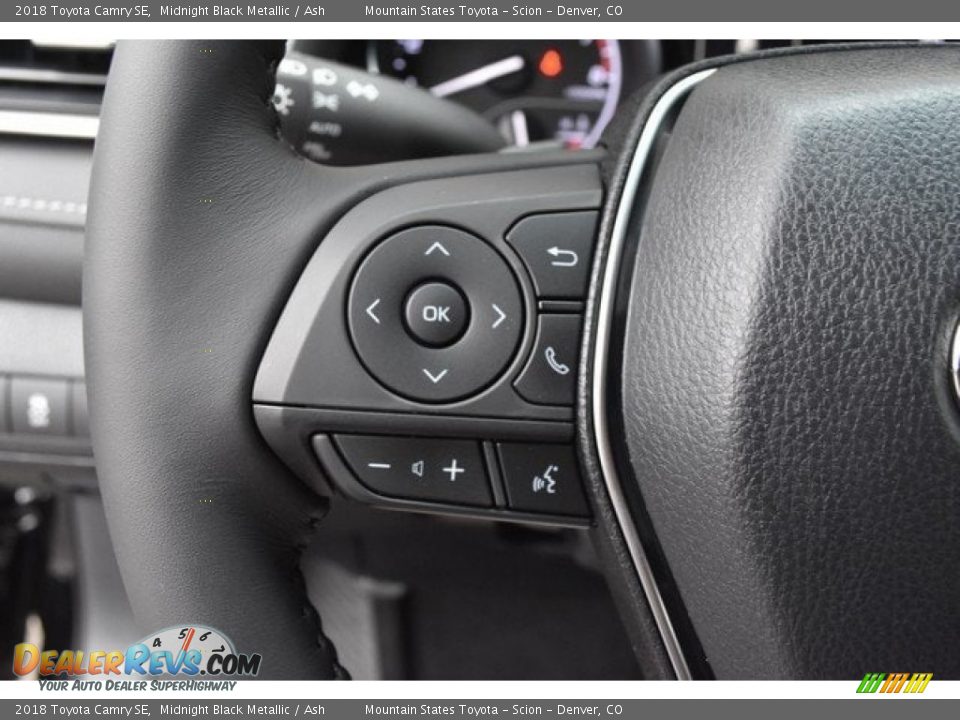 2018 Toyota Camry SE Midnight Black Metallic / Ash Photo #26