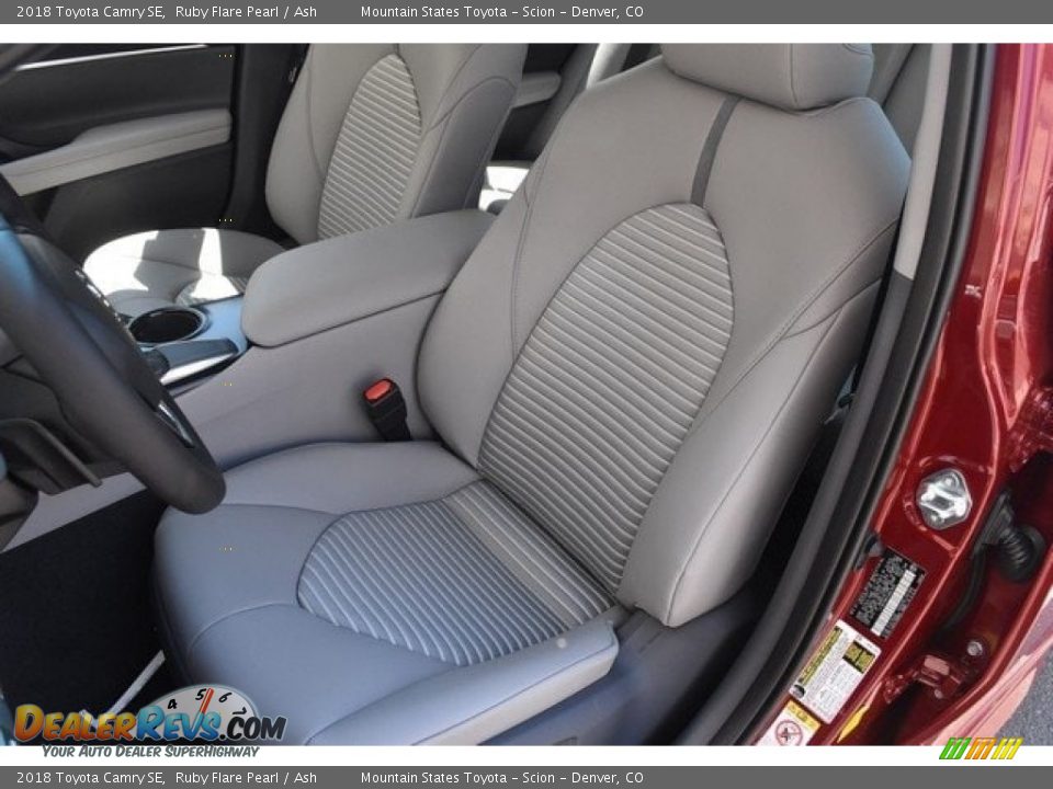2018 Toyota Camry SE Ruby Flare Pearl / Ash Photo #7