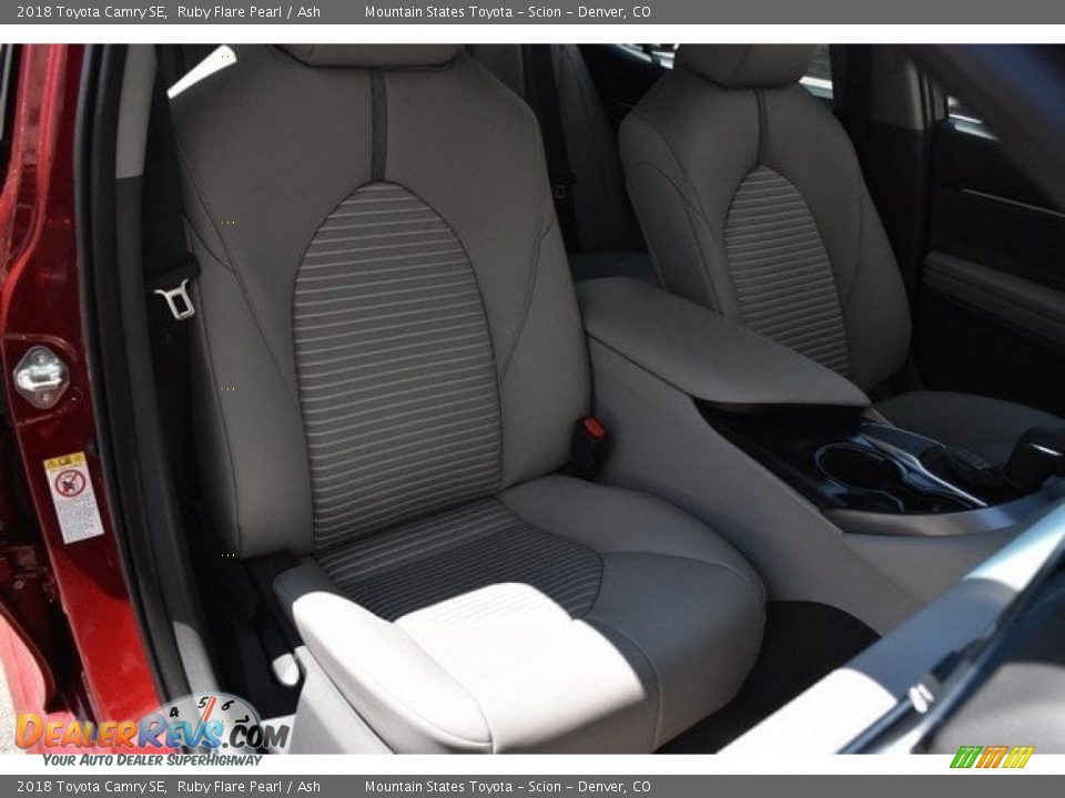 2018 Toyota Camry SE Ruby Flare Pearl / Ash Photo #13