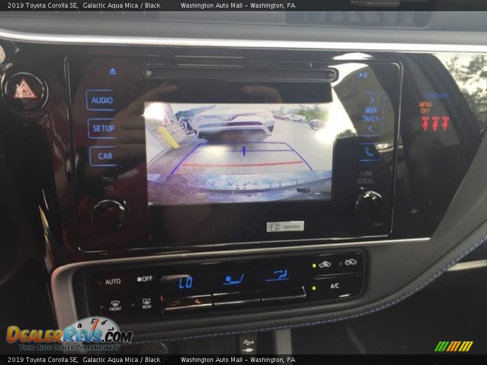 2019 Toyota Corolla SE Galactic Aqua Mica / Black Photo #14