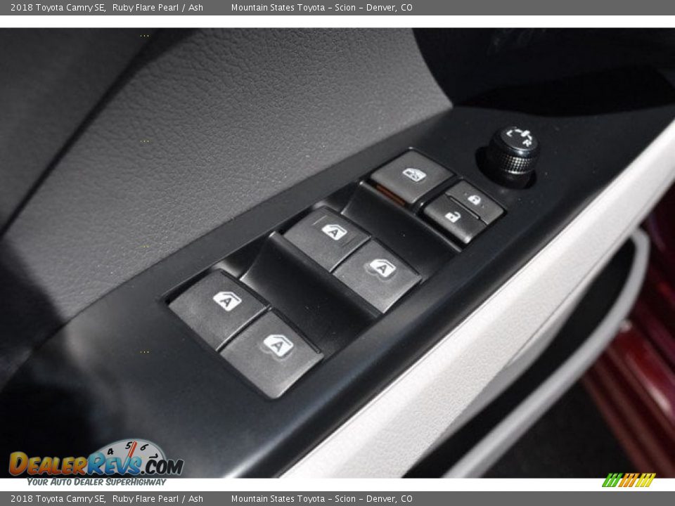 2018 Toyota Camry SE Ruby Flare Pearl / Ash Photo #24