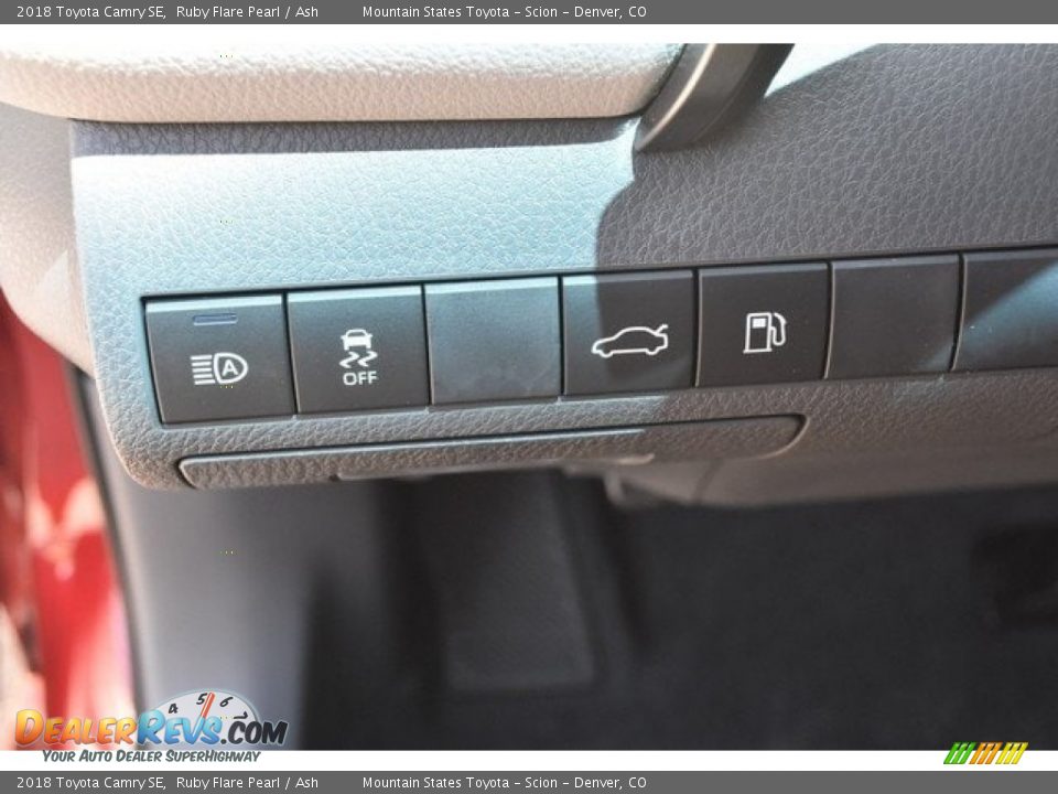 2018 Toyota Camry SE Ruby Flare Pearl / Ash Photo #25