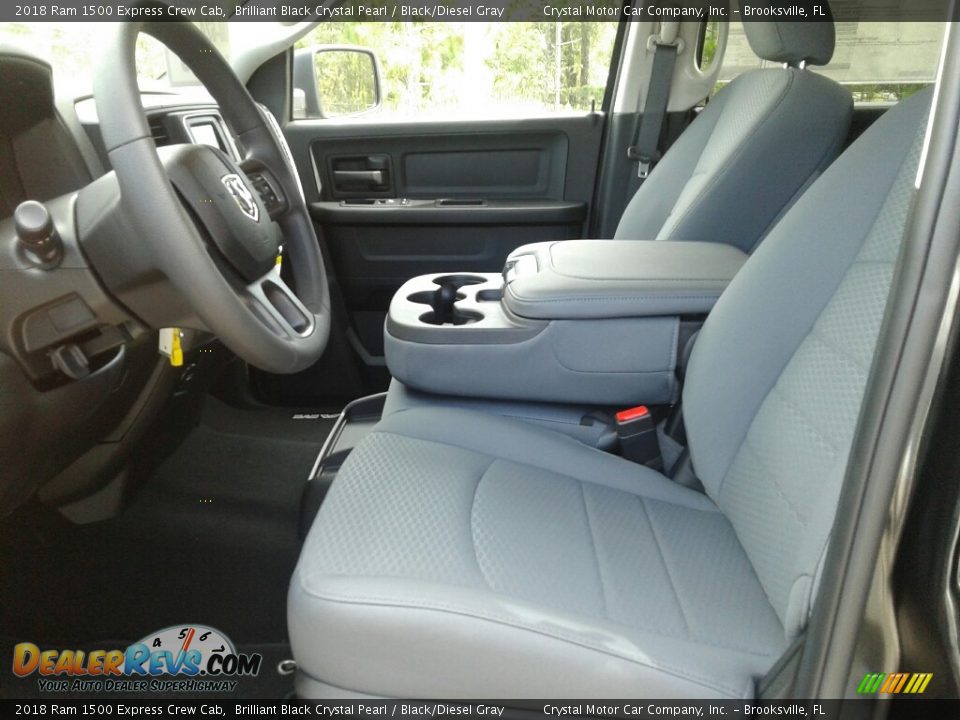 2018 Ram 1500 Express Crew Cab Brilliant Black Crystal Pearl / Black/Diesel Gray Photo #9