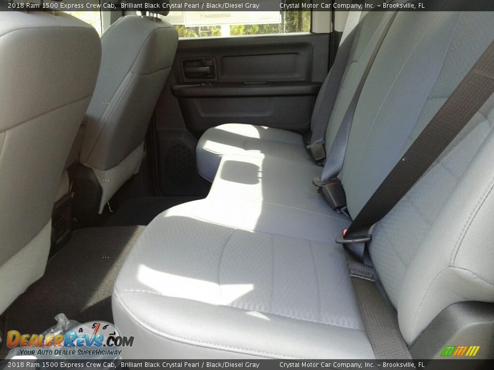 2018 Ram 1500 Express Crew Cab Brilliant Black Crystal Pearl / Black/Diesel Gray Photo #10