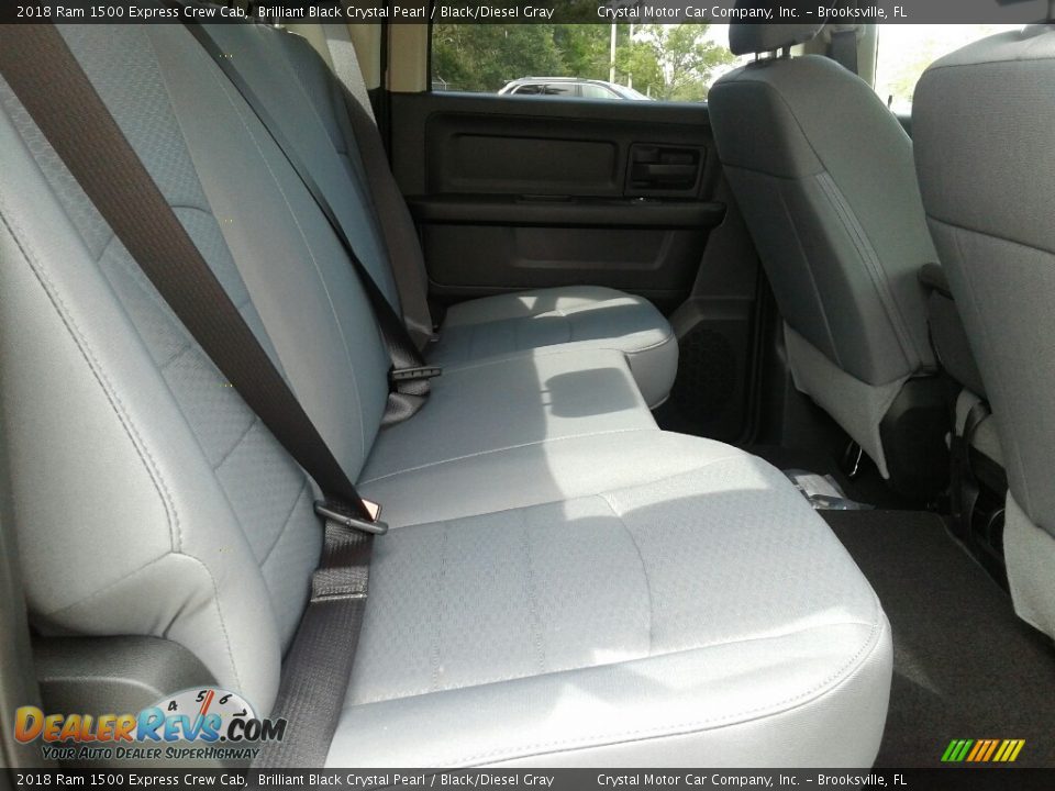 2018 Ram 1500 Express Crew Cab Brilliant Black Crystal Pearl / Black/Diesel Gray Photo #11