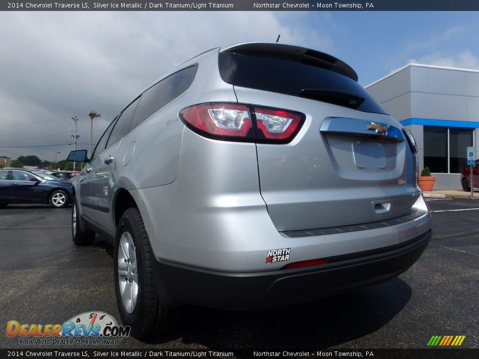 2014 Chevrolet Traverse LS Silver Ice Metallic / Dark Titanium/Light Titanium Photo #5