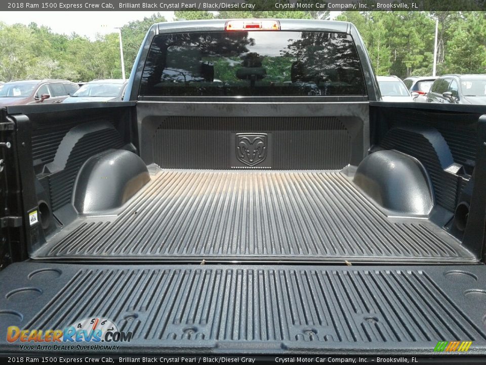 2018 Ram 1500 Express Crew Cab Brilliant Black Crystal Pearl / Black/Diesel Gray Photo #19
