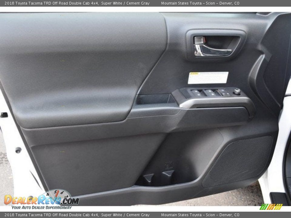 2018 Toyota Tacoma TRD Off Road Double Cab 4x4 Super White / Cement Gray Photo #20