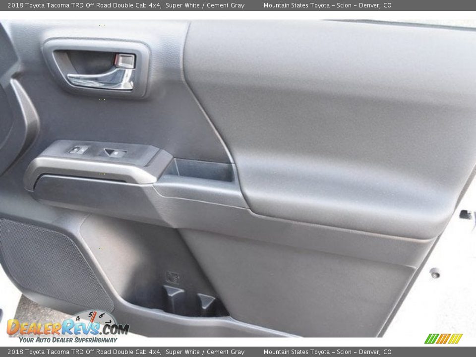 2018 Toyota Tacoma TRD Off Road Double Cab 4x4 Super White / Cement Gray Photo #22