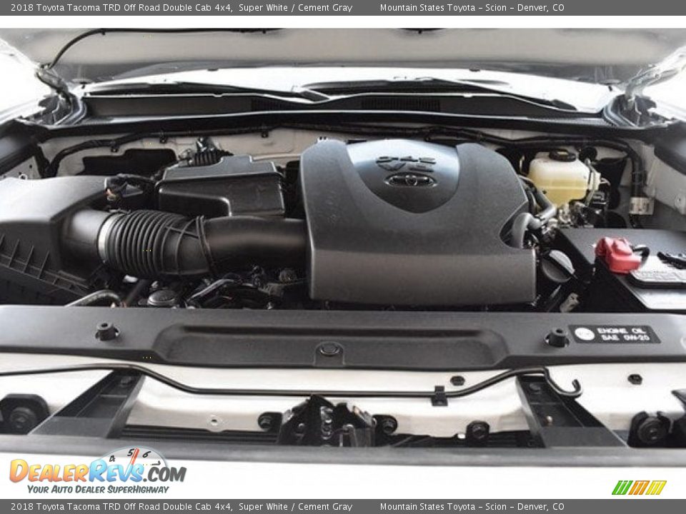 2018 Toyota Tacoma TRD Off Road Double Cab 4x4 Super White / Cement Gray Photo #31