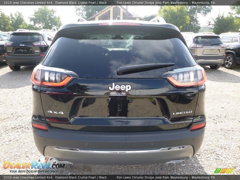 2019 Jeep Cherokee Limited 4x4 Diamond Black Crystal Pearl / Black Photo #4