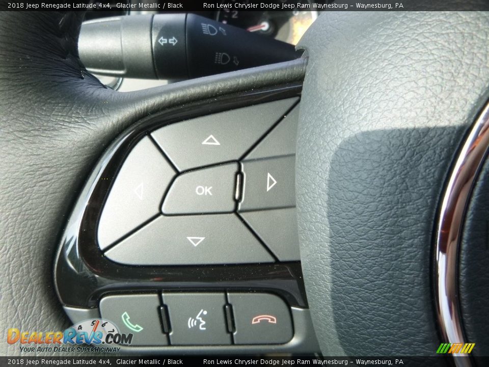 2018 Jeep Renegade Latitude 4x4 Glacier Metallic / Black Photo #17