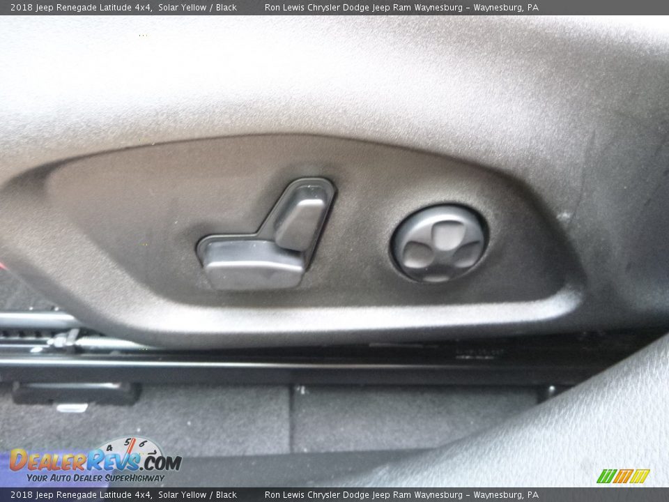 2018 Jeep Renegade Latitude 4x4 Solar Yellow / Black Photo #20