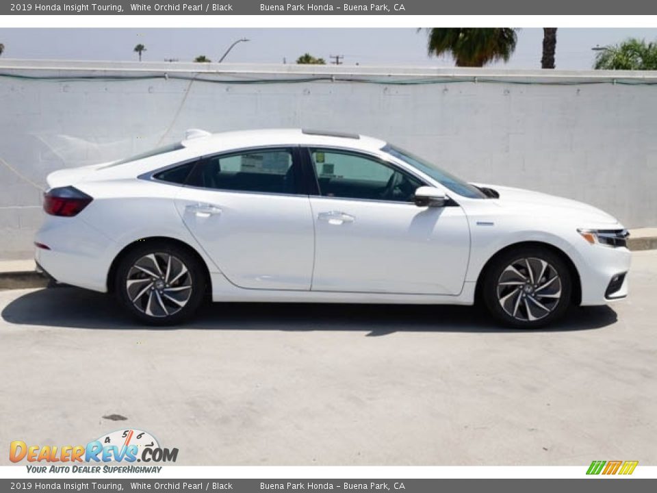 2019 Honda Insight Touring White Orchid Pearl / Black Photo #5