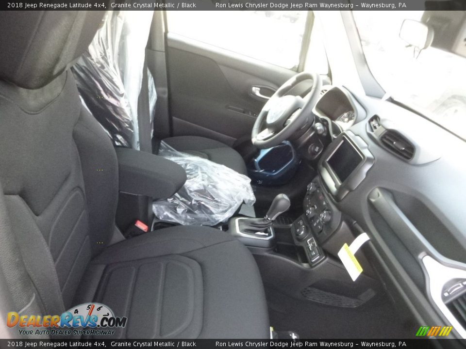 2018 Jeep Renegade Latitude 4x4 Granite Crystal Metallic / Black Photo #9
