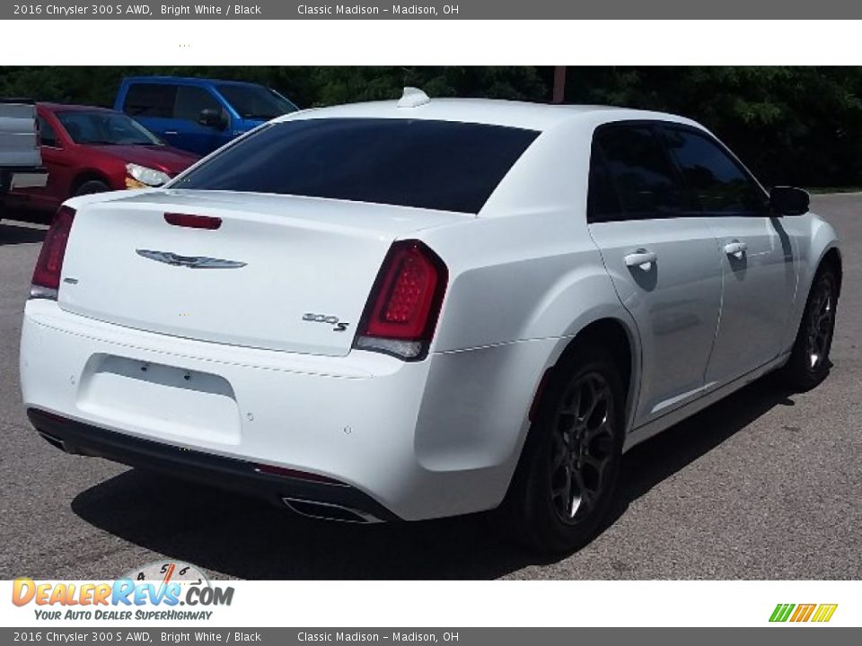2016 Chrysler 300 S AWD Bright White / Black Photo #2