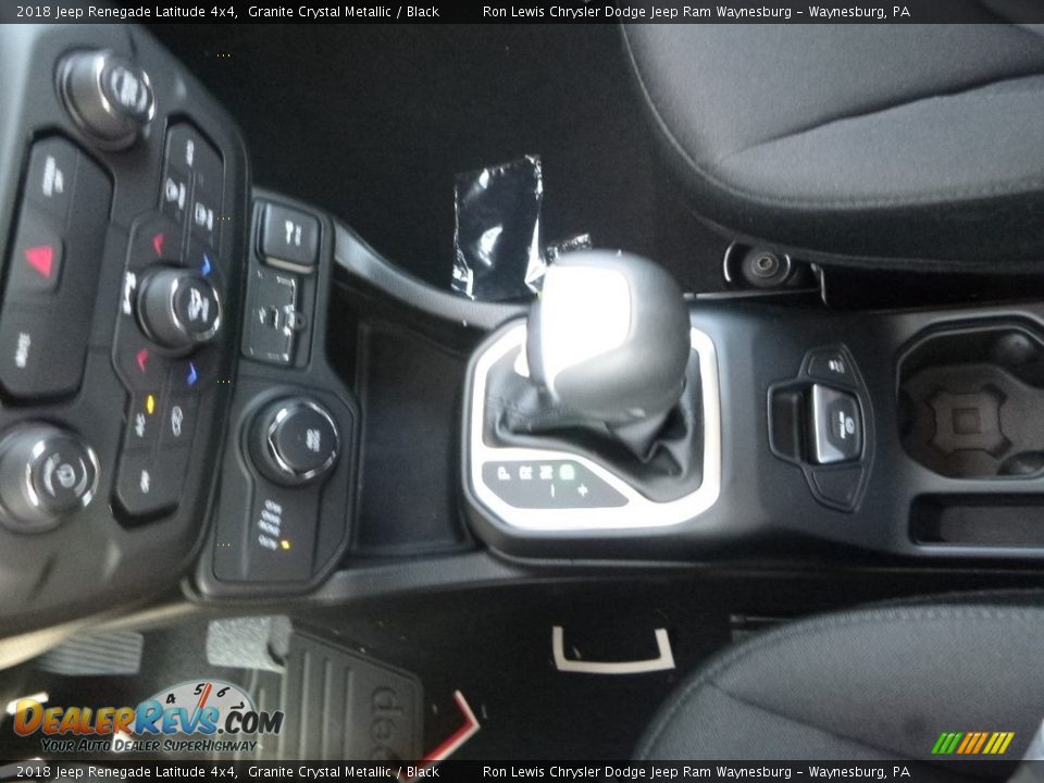 2018 Jeep Renegade Latitude 4x4 Granite Crystal Metallic / Black Photo #20