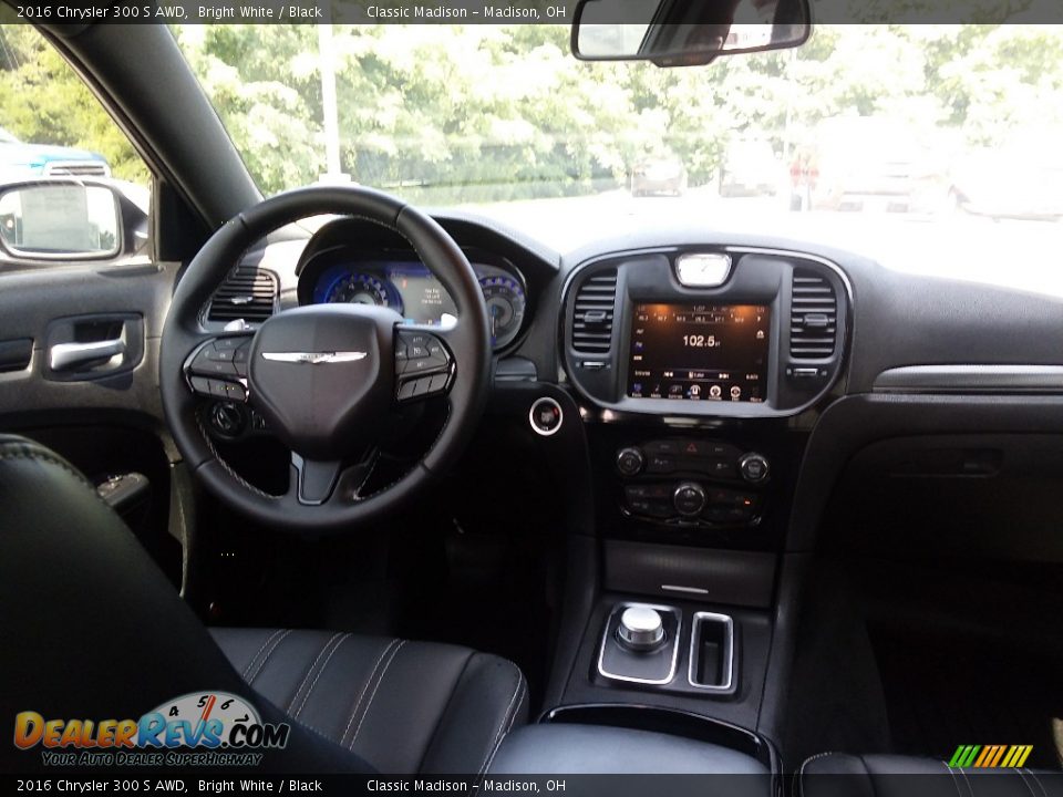 2016 Chrysler 300 S AWD Bright White / Black Photo #7