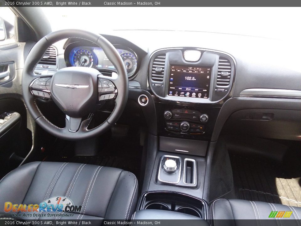 2016 Chrysler 300 S AWD Bright White / Black Photo #8