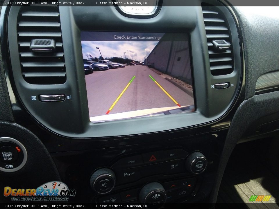 2016 Chrysler 300 S AWD Bright White / Black Photo #13