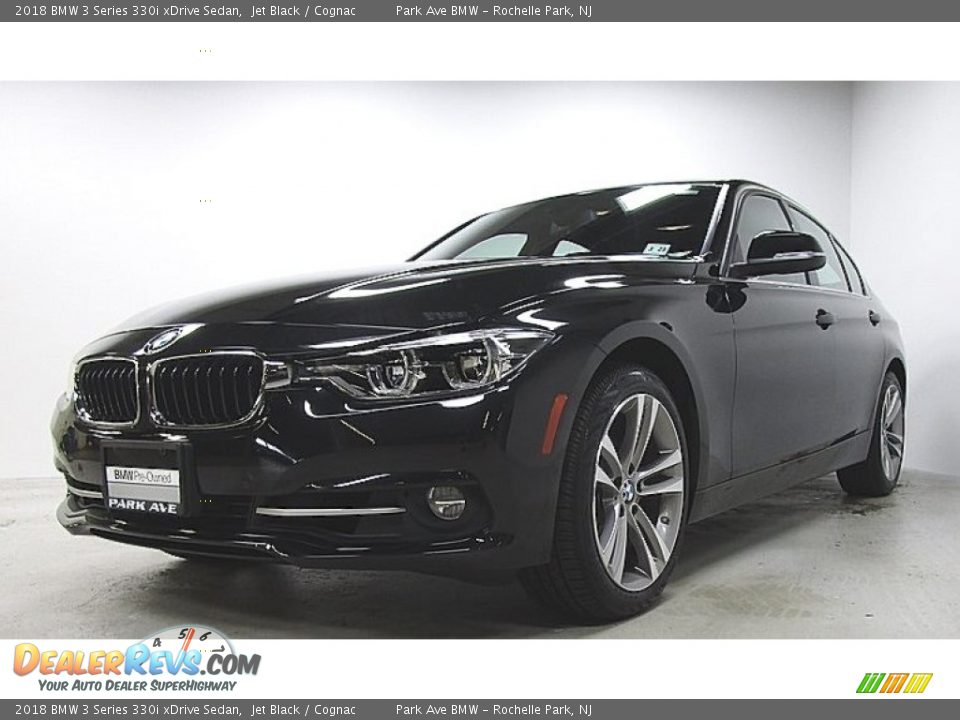 2018 BMW 3 Series 330i xDrive Sedan Jet Black / Cognac Photo #1
