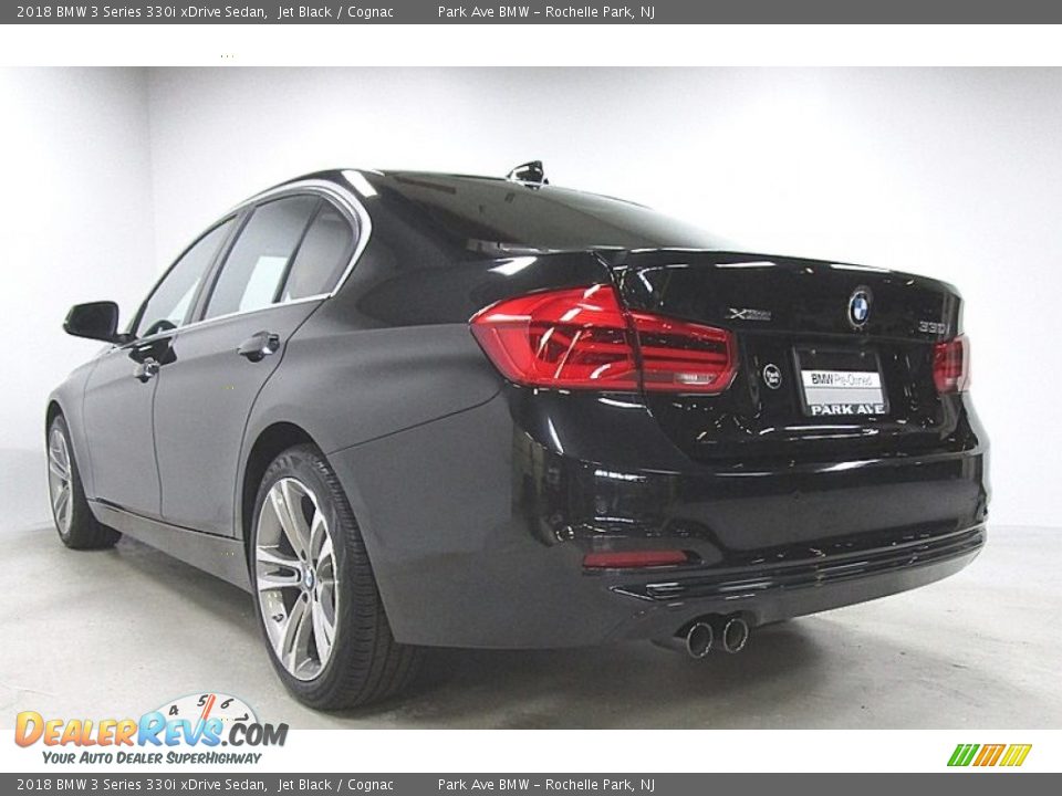 2018 BMW 3 Series 330i xDrive Sedan Jet Black / Cognac Photo #3