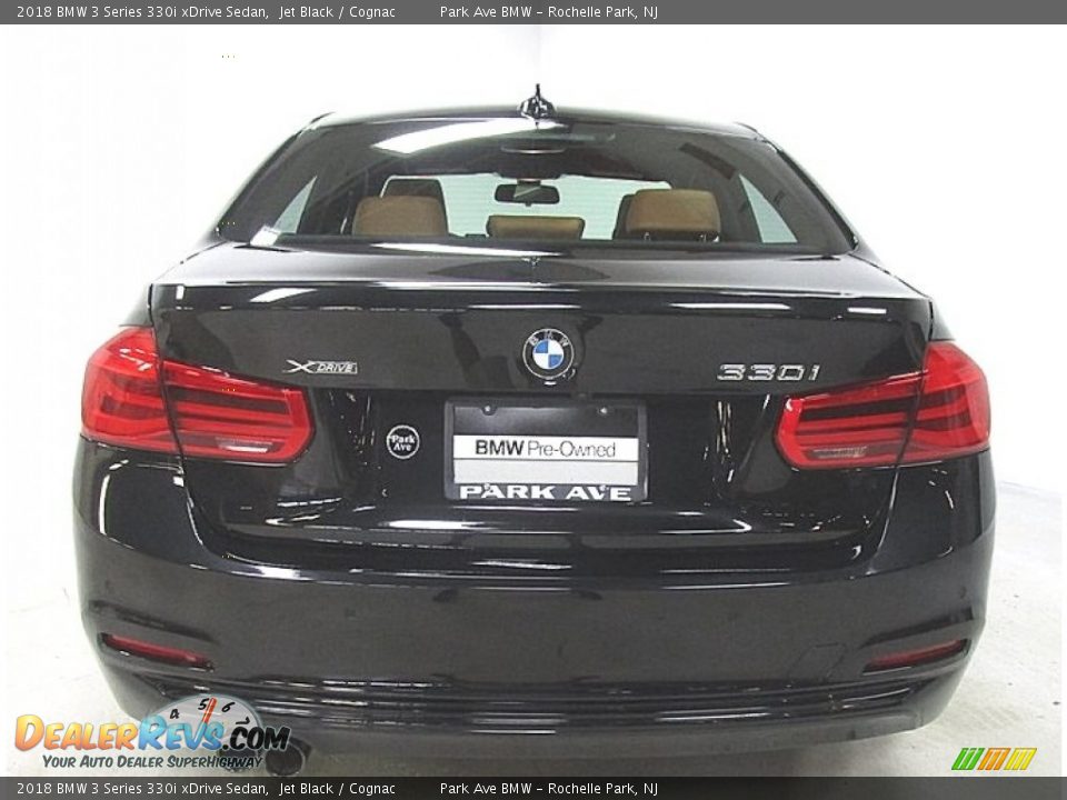 2018 BMW 3 Series 330i xDrive Sedan Jet Black / Cognac Photo #4